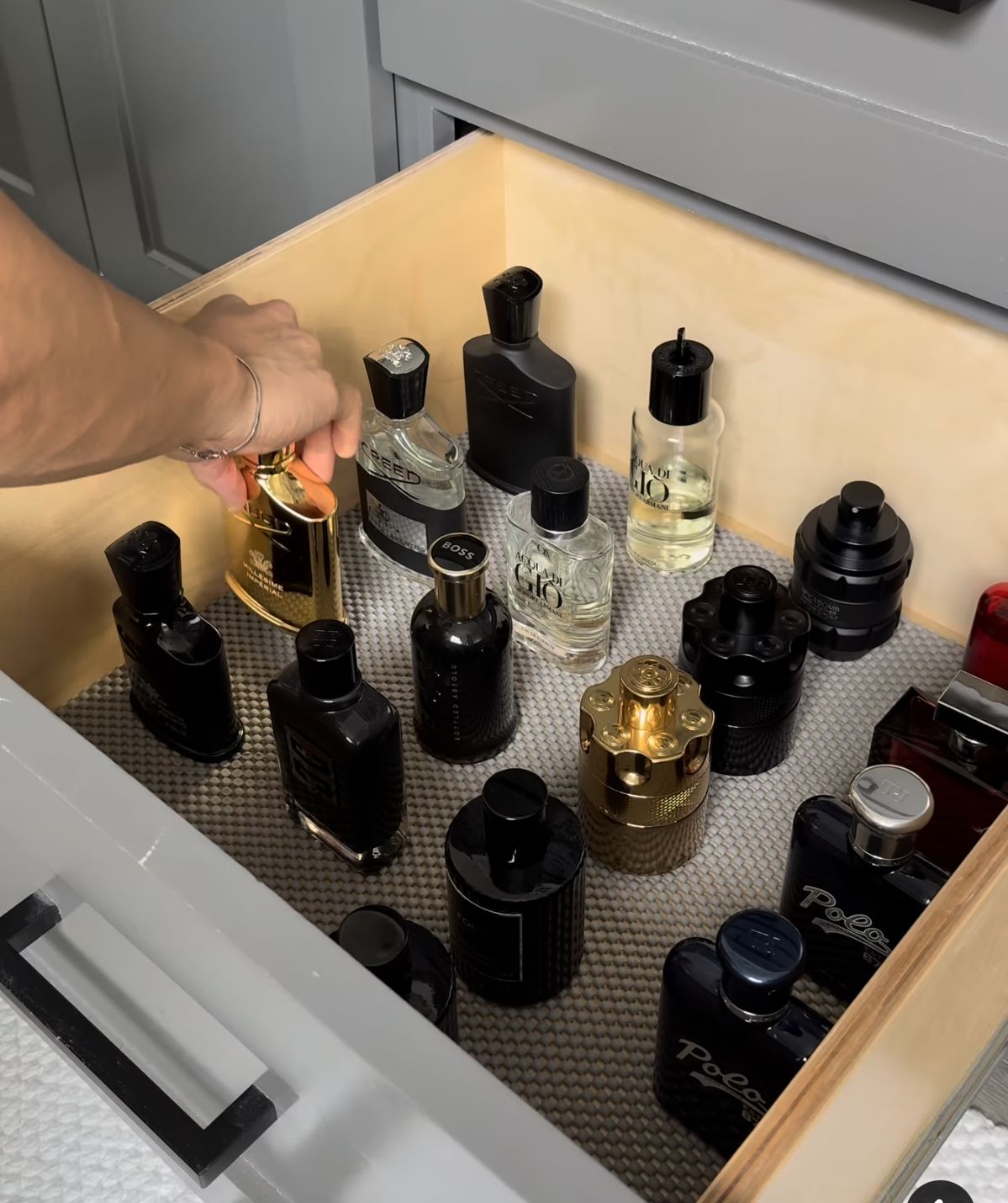 Discounts on Branded Fragrances — Without Compromising Authenticity, How?